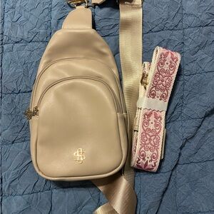 Simply Southern Cream Crossbody Bag
